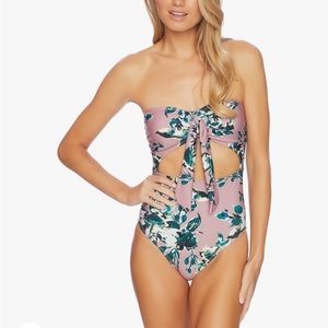 Strapless Floral bathing suit